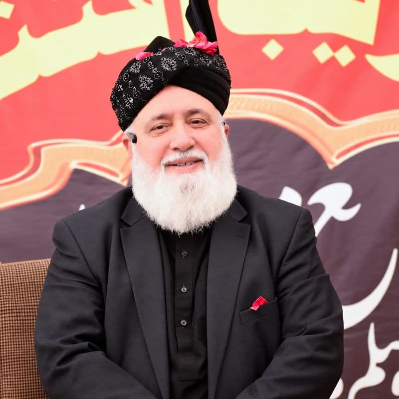 Pir Syed Lakt-e-Hassanian